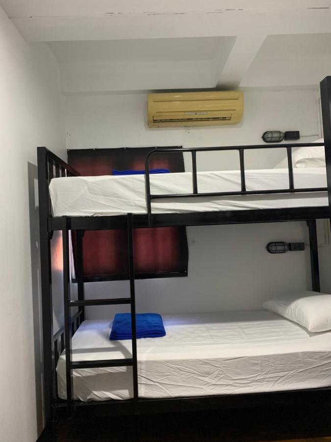 Revolution Hostel شيانغ ماي المظهر الخارجي الصورة